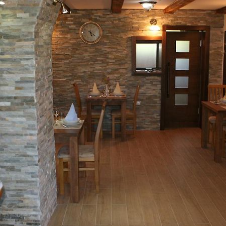 Millenium House 1 Bed and Breakfast Jezerce Exterior foto