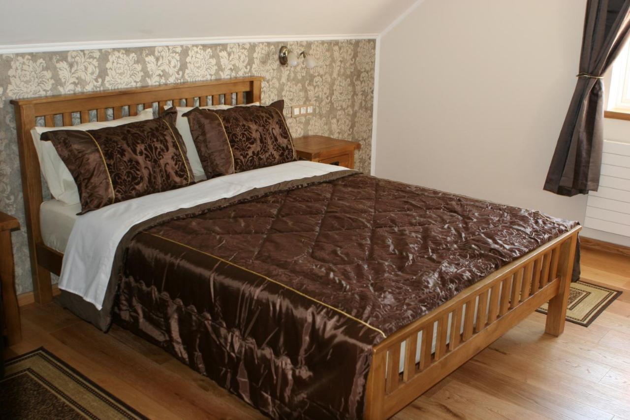 Millenium House 1 Bed and Breakfast Jezerce Exterior foto