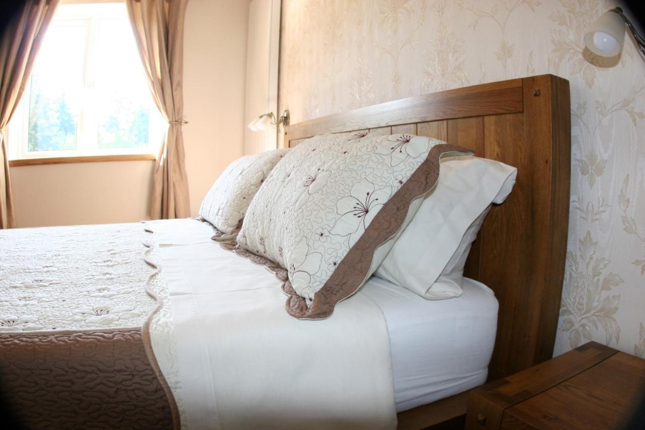 Millenium House 1 Bed and Breakfast Jezerce Exterior foto