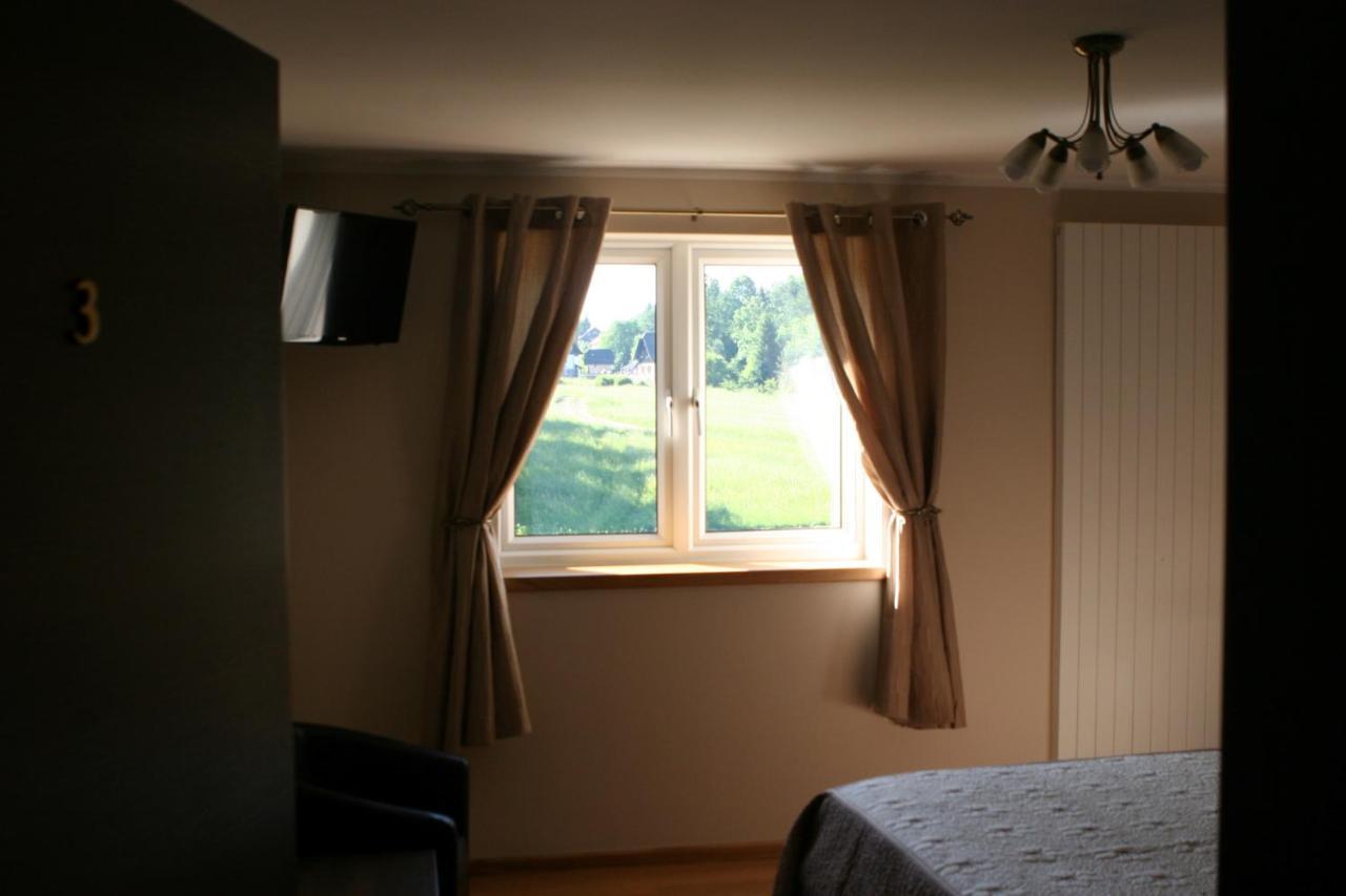 Millenium House 1 Bed and Breakfast Jezerce Exterior foto